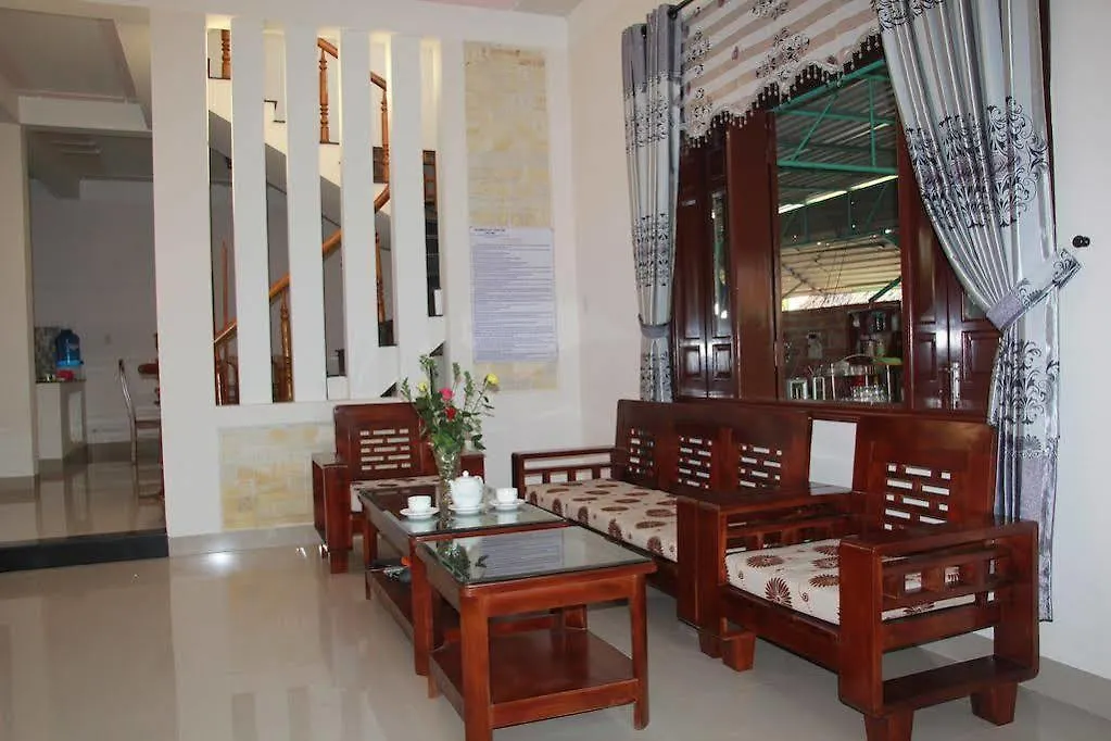 Lakeside Homestay هوي ان 0*,  فيتنام