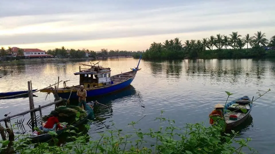 Lakeside Homestay هوي ان