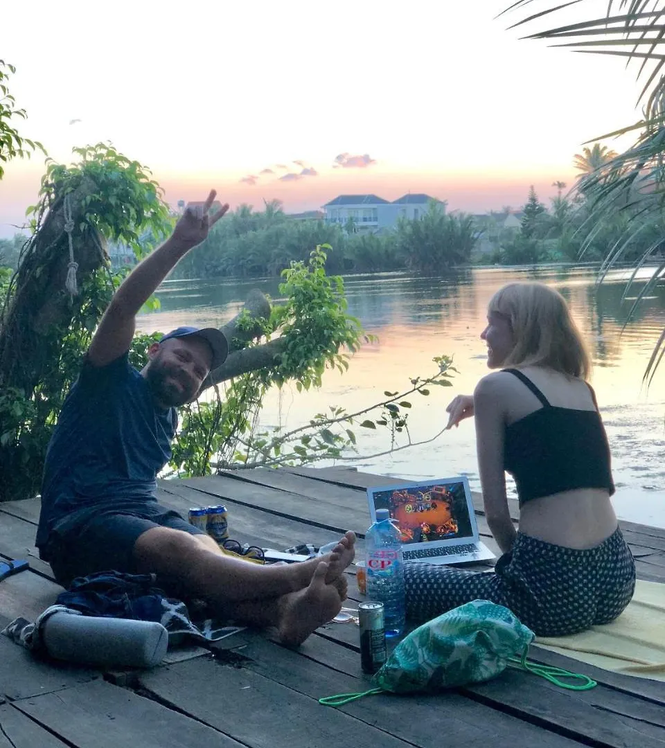 Lakeside Homestay هوي ان
