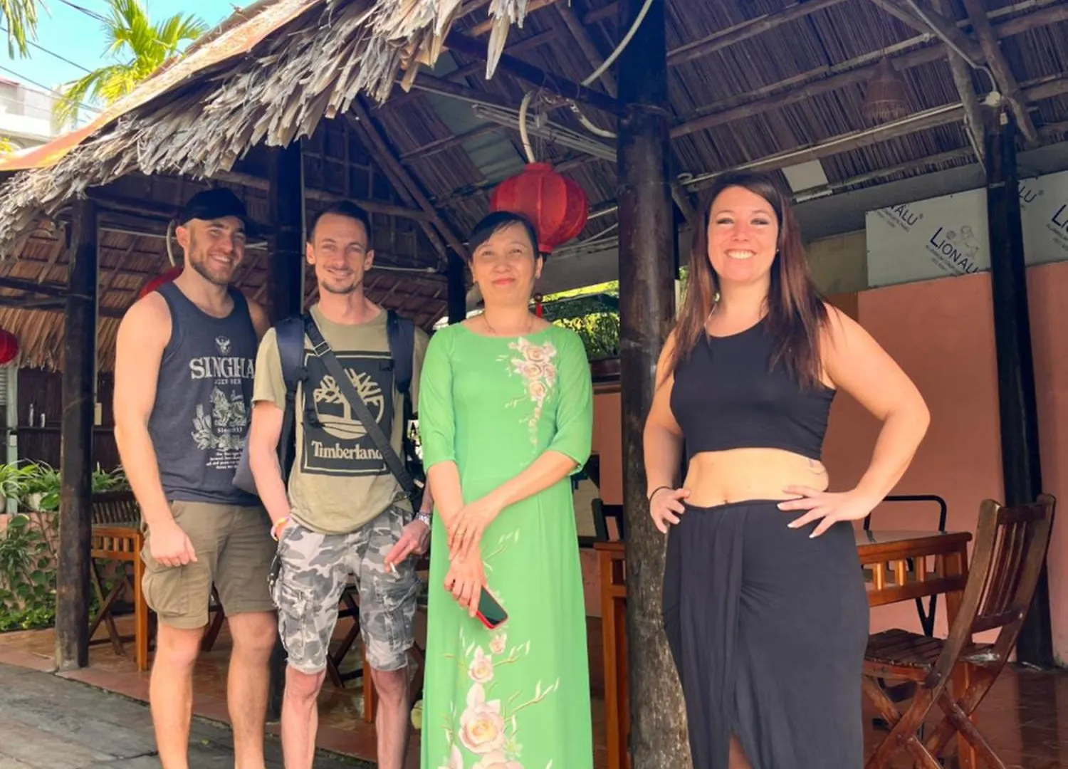 Lakeside Homestay Хойан Вьетнам